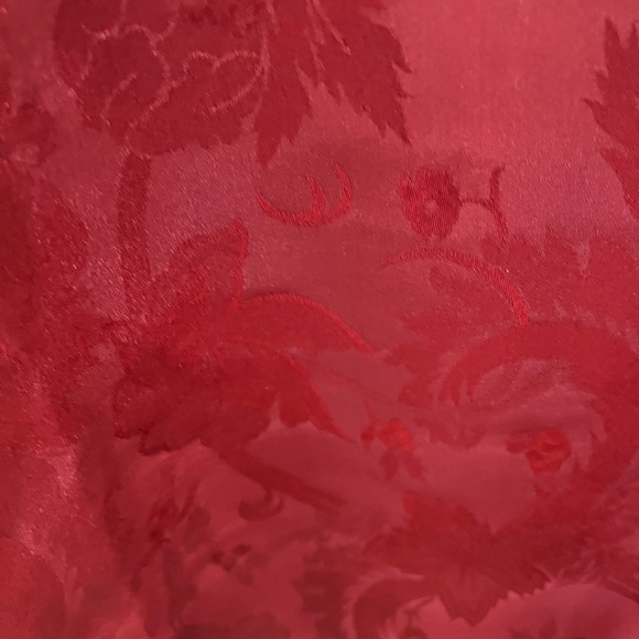 New Victoria's Secret Gold Label Sleep Shirt Gown Red Burgundy Damask Night - Picture 5 of 7